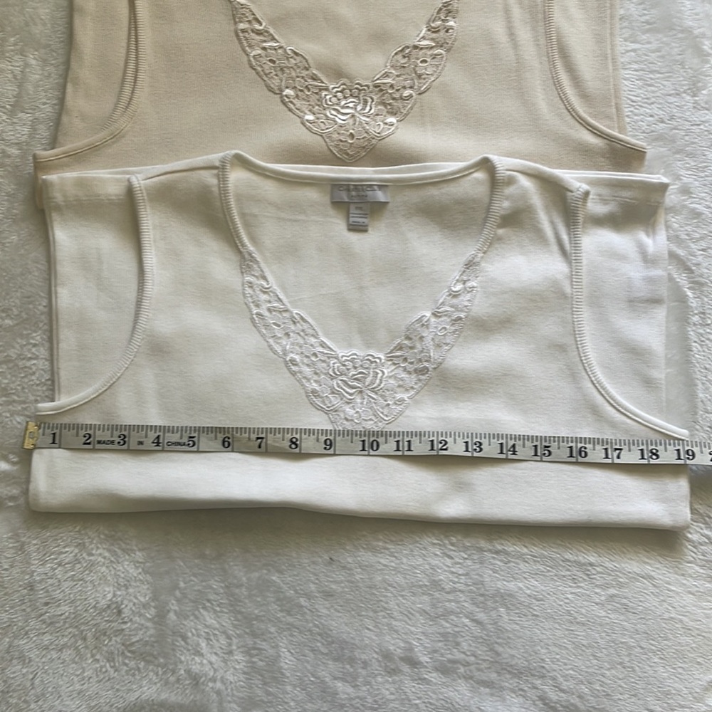 NWOT Two Charter Club Lace appliqué trimmed v-neck ribbed tank tops Petite/Lg - Picture 7 of 8